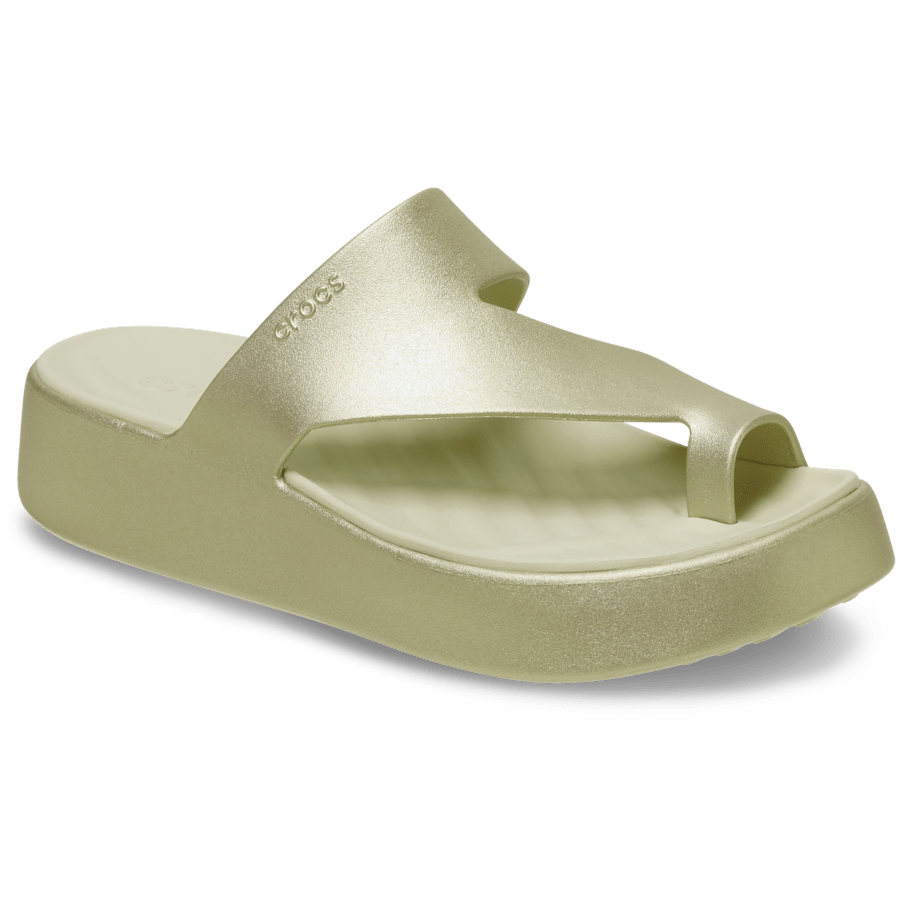 Getaway Platform Toe Loop Metallic Sandal - US 4565