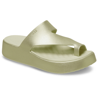 Getaway Platform Toe Loop Metallic Sandal - US 4565