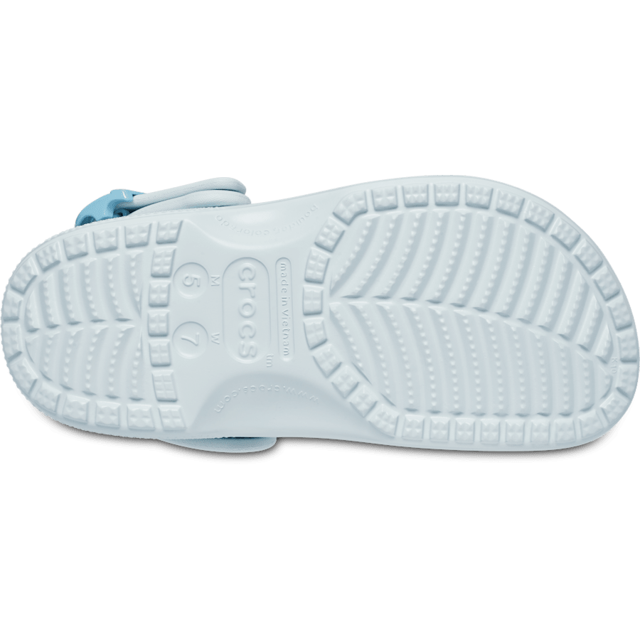 Classic Enamel Buckle Clog - US 3380