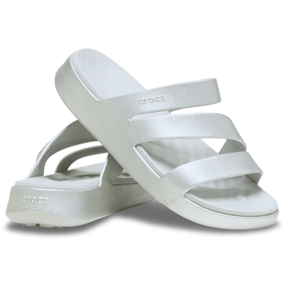 Getaway Strappy Metallic Sandal - US 7378