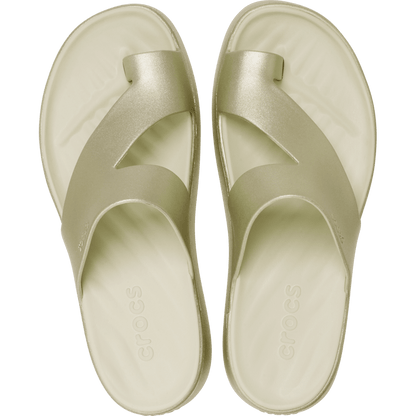 Getaway Platform Toe Loop Metallic Sandal - US 4565
