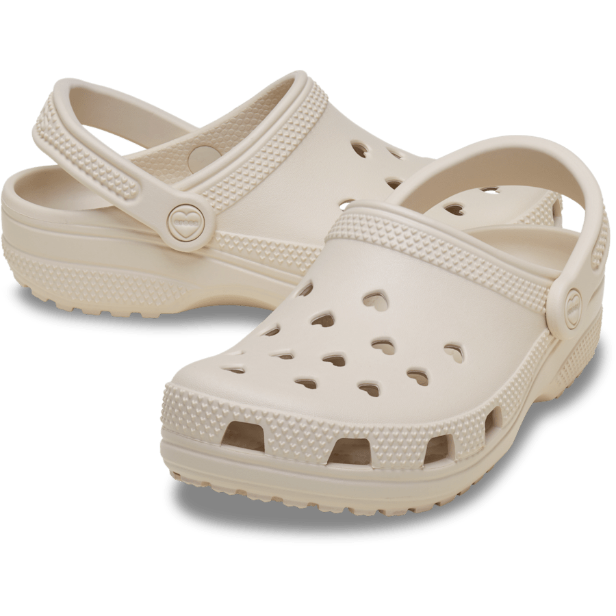 Classic Hearts Cut Out Clog - US 5527