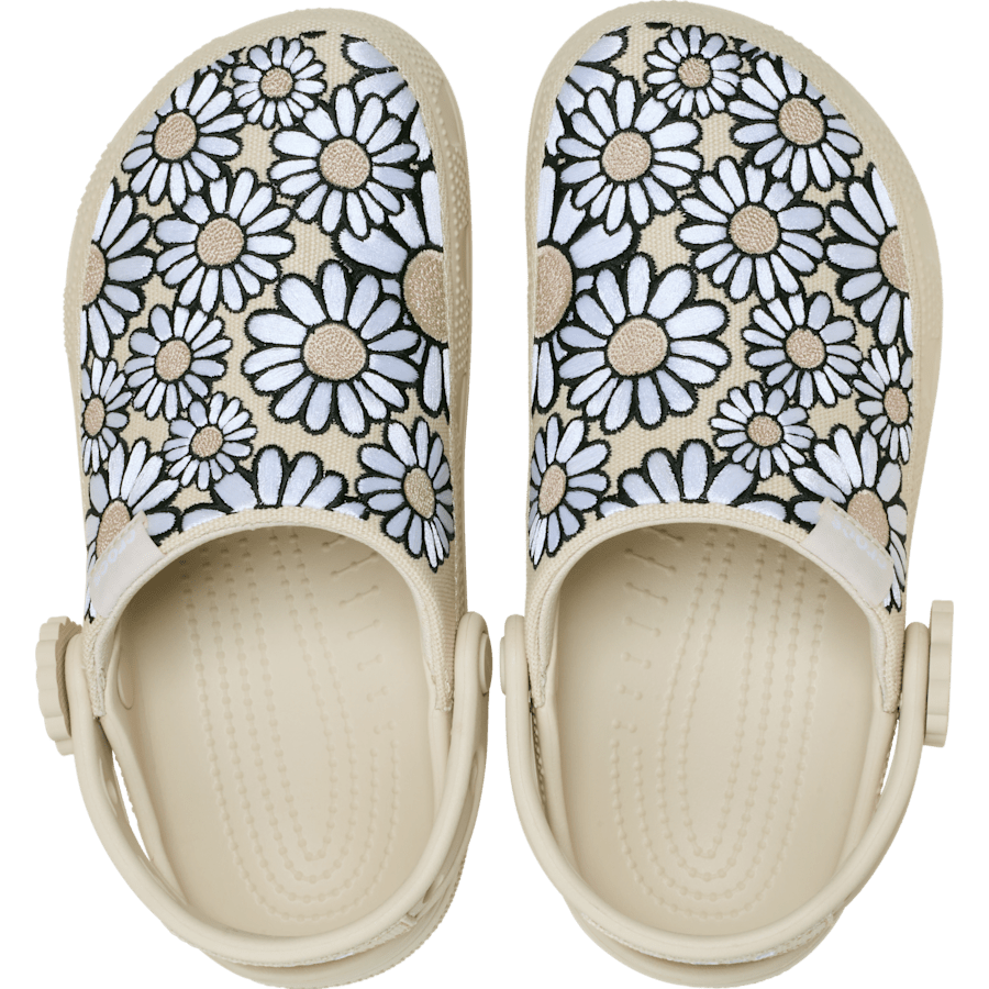 Crafted Daisy Clog - US 8629